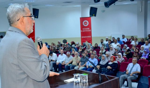 Mevlid-i Nebi Haftası’nda gelecek nesillere “Güzel Ahlak” mesajı