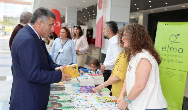 Nevşehir’de kitapseverlerin yeni adresi: Stantlara yoğun ilgi