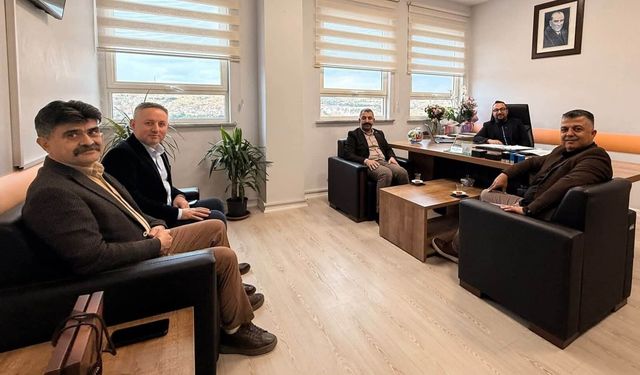 Nevşehir’de sağlık yöneticilerine başkanlardan hayırlı olsun ziyareti