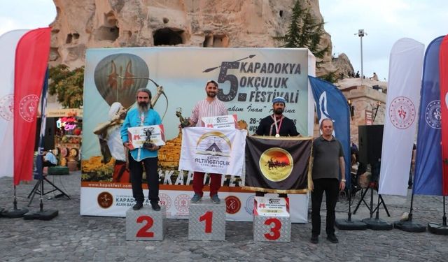 Uçhisar’da geleneksel okçuluk müsabakaları renkli görüntülere sahne oldu