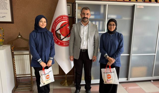 Başkan Güneş, başarılı öğrencileri ödüllendirdi!