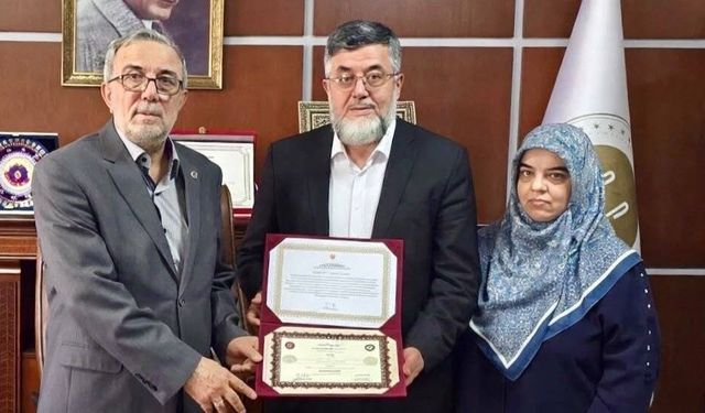 Nevşehirli imamdan dikkat çeken başarı: 55 yaşında hafız oldu!
