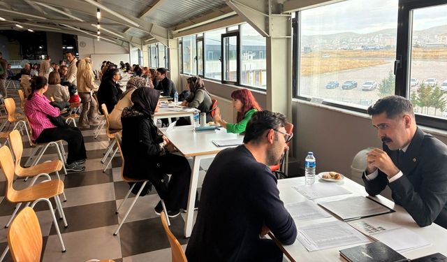 Nevşehir Simya Koleji’nde eğitim için önemli buluşma