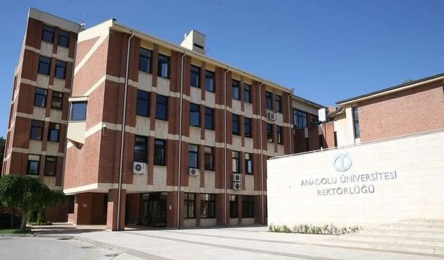 Anadolu Üniversitesi Açıköğretim Fakültesi kayıtları uzatıldı