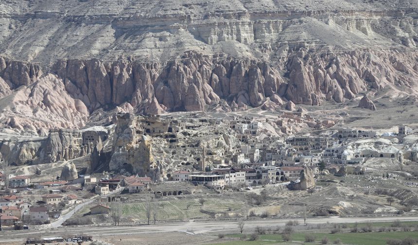 Peş peşe yaşanan depremler Kapadokya'ya zarar vermedi
