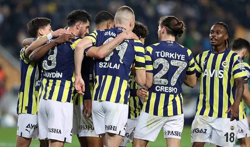 Fenerbahçe'de Bir Ayrılık Daha!