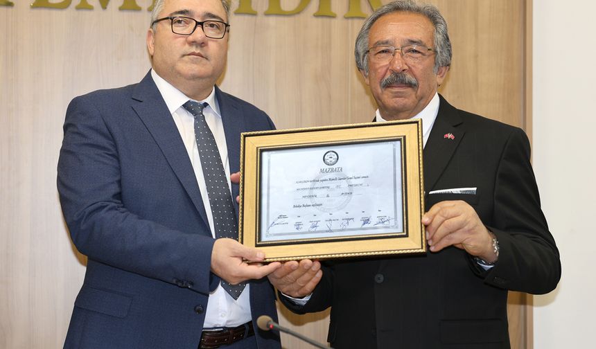 Avanos Belediye Başkanı Sarıtaş mazbatasını aldı