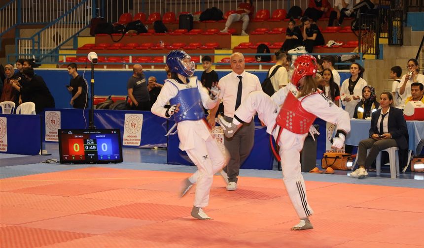 Okul Sporları Taekwondo Yıldızlar Türkiye Şampiyonası sona erdi