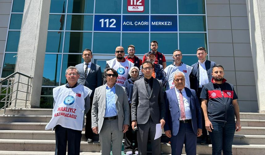 112 Acil Çağrı Merkezi çalışanları şartlarının iyileştirilmesini istiyor