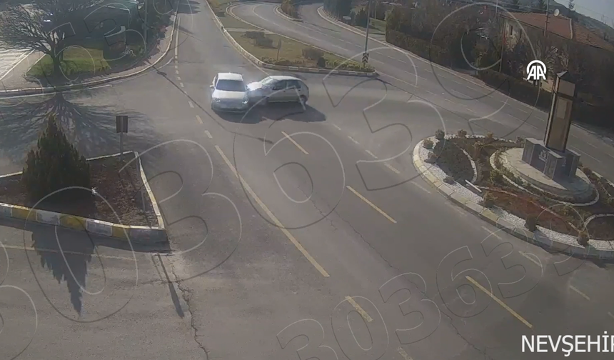 Trafik kazaları KGYS kameralarınca görüntülendi (video)