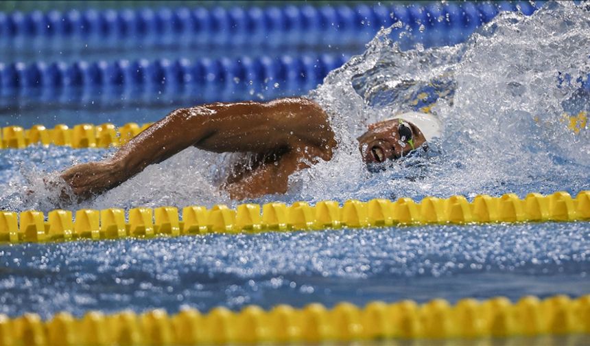Milli yüzücü Hüseyin Emre Sakçı, Avrupa şampiyonu oldu