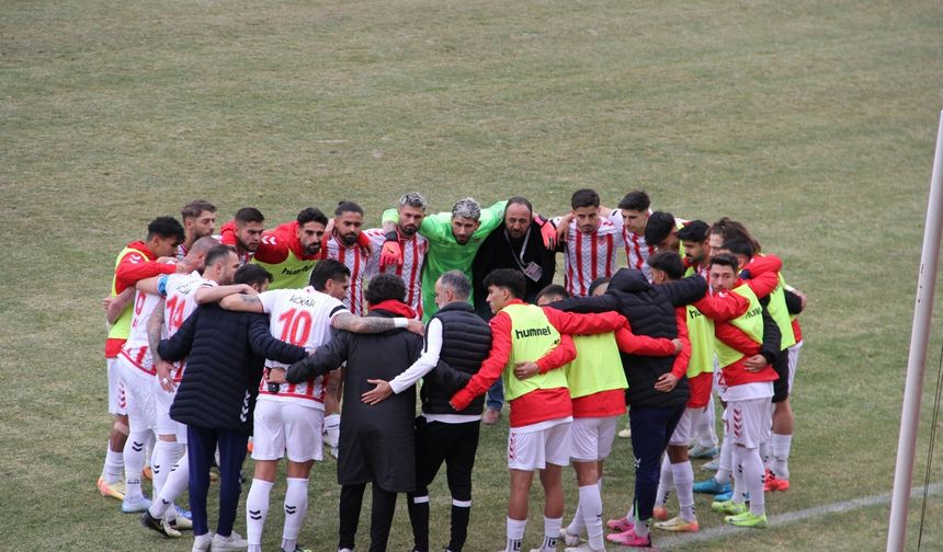 Nevşehir Belediyespor sonunda şeytanın bacağını kırdı