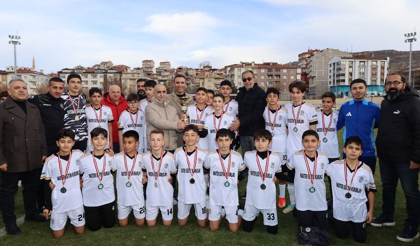 U-14 Liginde şampiyon belli oldu