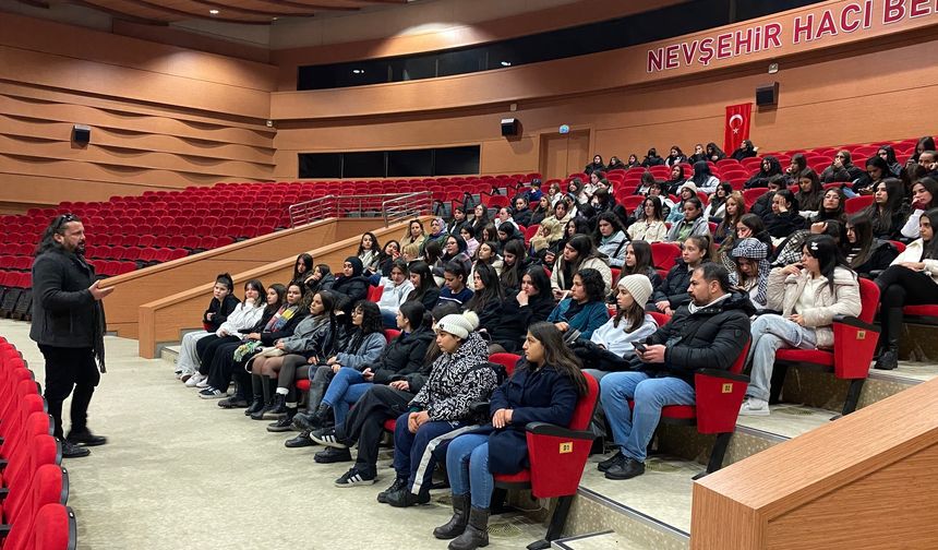 Manavgatlı öğrenciler NEVÜ ile ilk adımı attı