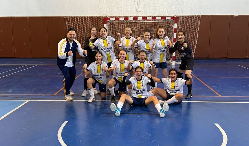 Futsal Yıldızlar Kız - Erkek Grup Müsabakaları sona erdi