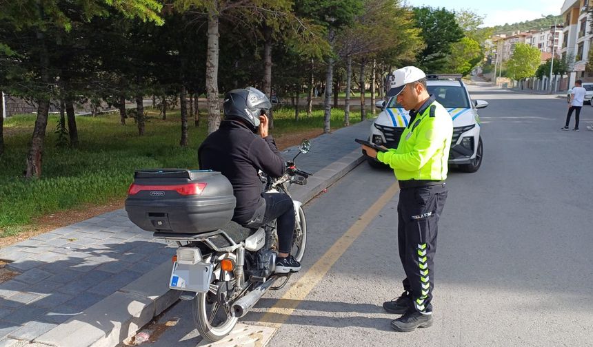 293 motosiklet sürücüsüne ceza yağdı