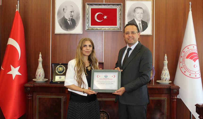 Ziraat Mühendisi Çakır'a fahri hemşehrilik beratı
