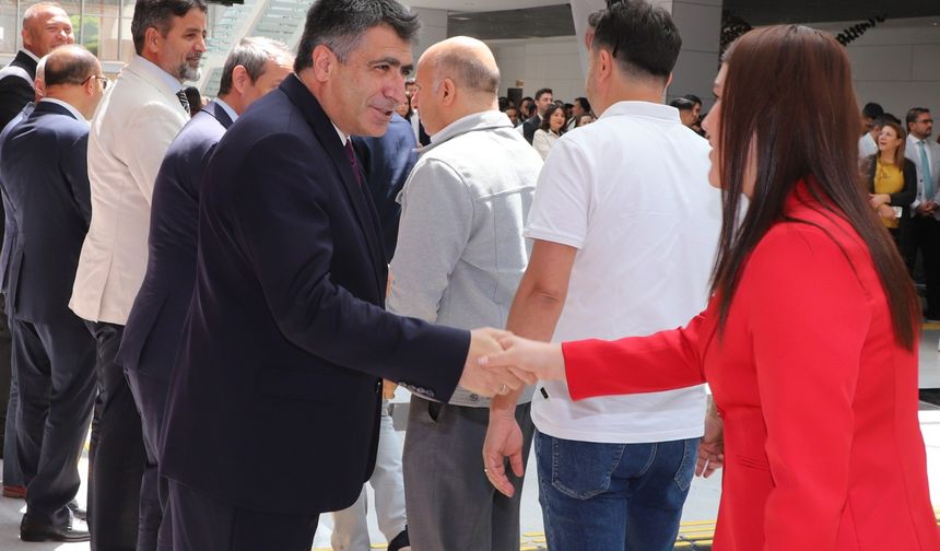 Geleneksel bayramlaşma töreni yapıldı