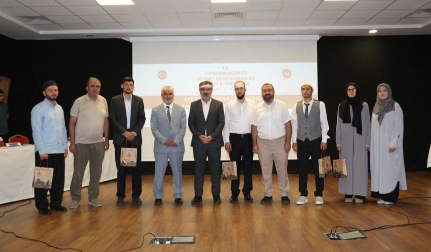 Ayet ve Hadis Ezberleme yarışması bölge finali yapıldı