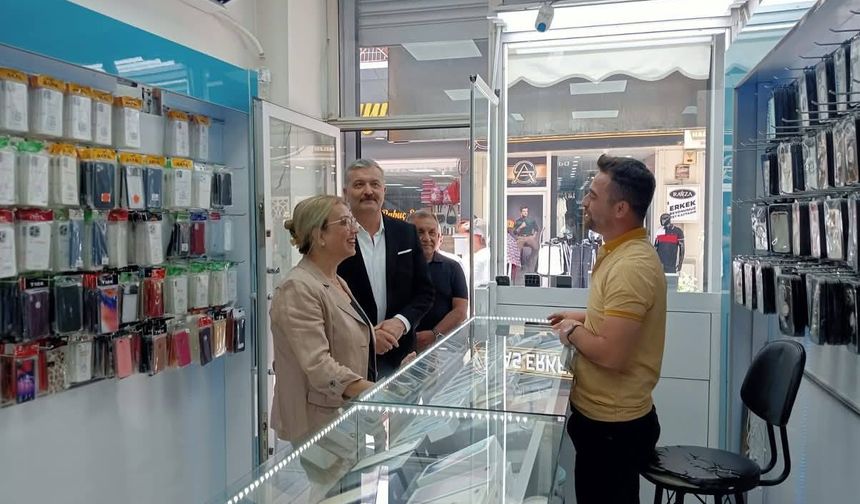 MHP heyeti sahada esnafları dinledi
