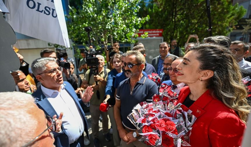 Alevi dernekleri temsilcilerinden protesto açıklaması