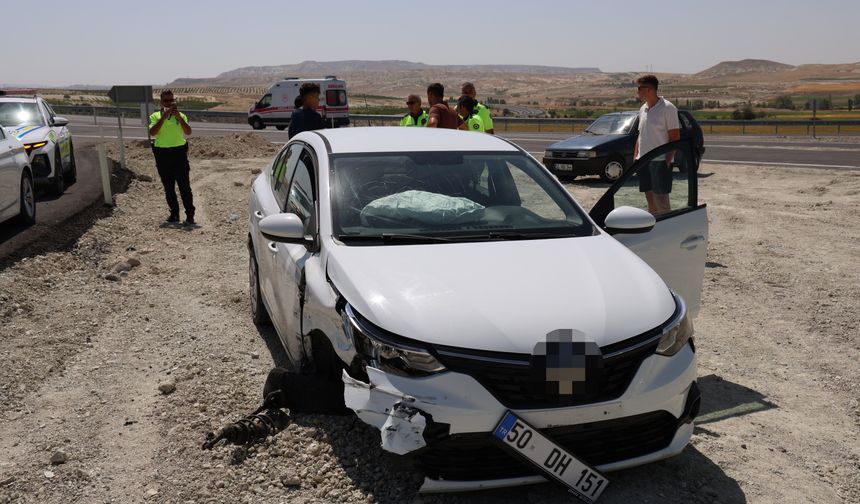 Kazada acil çağrı sistemi devreye girdi: 3 yaralı