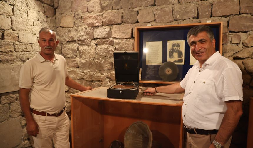 Halk ozanı Refik Başaran'ın eserleri gelecek nesillere aktarılacak