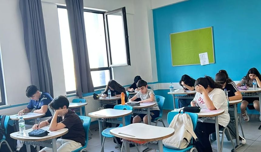 Simya Koleji öğrencileri LGS’ye hazırlanıyor