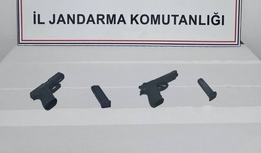 Düğün merasiminde ruhsatsız silah ele geçirildi
