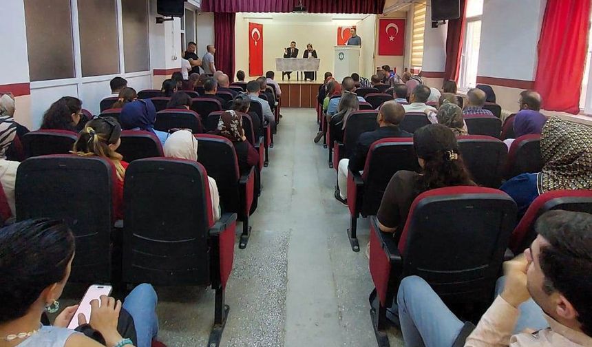 Nevşehir'de çoklu yabancı dil eğitimi veren okula yoğun ilgi