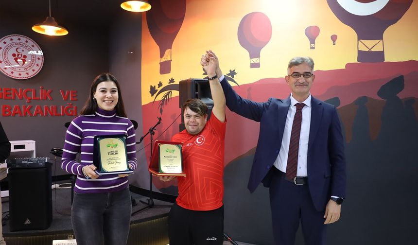 Nevşehir’de sporun enleri ödülleri sahiplerini buldu