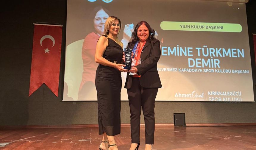 Emine Türkmen Demir yılın kulüp başkanı seçildi