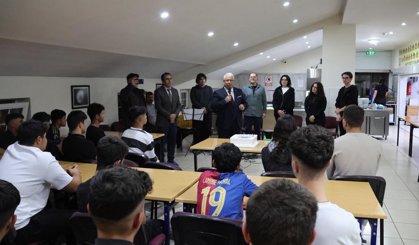 Nevşehir’de yeni öğrencilere hoş geldin partisi