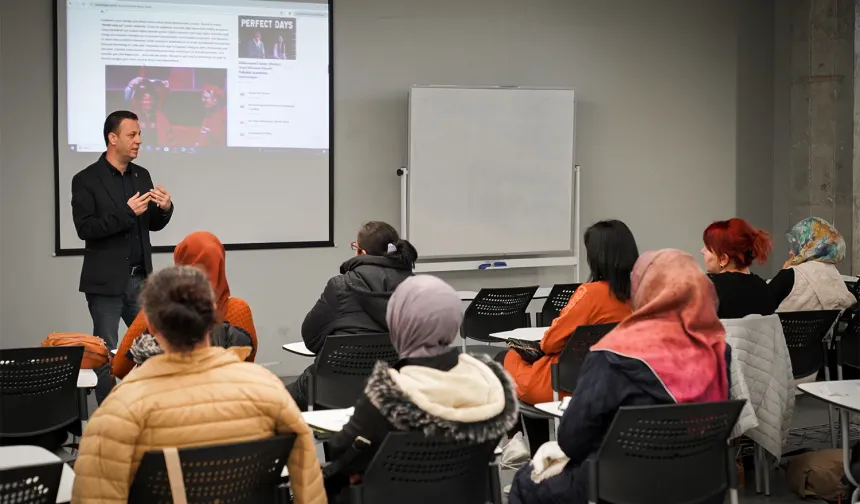 Rehber öğretmenlere yeni yöntemler sunuldu
