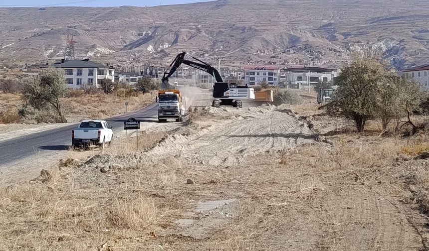 Ürgüp-Ulaşlı yol çalışmaları devam ediyor