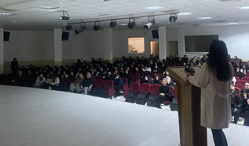 Nevşehir’de liselilere sağlıklı yaşam eğitimi