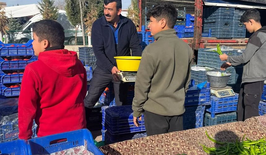 Derinkuyu pazaryerinde zabıtadan sıkı denetim