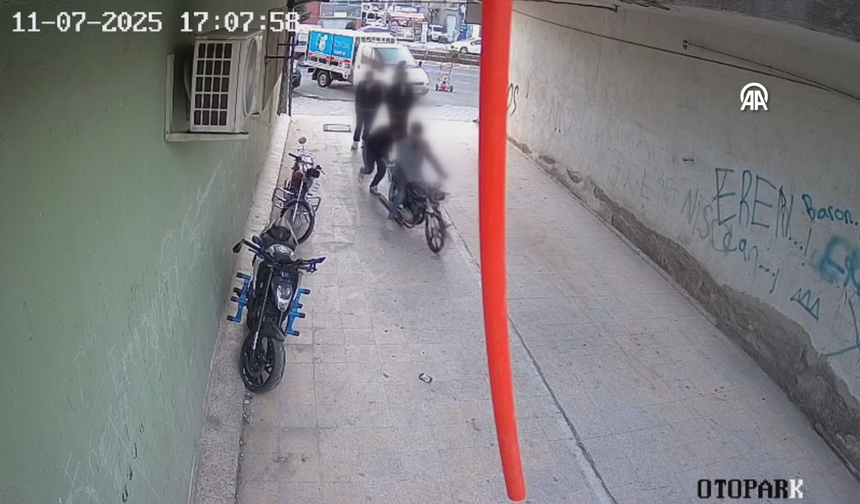 Nevşehir’de motosiklet hırsızlığı kameraya yansıdı (video)