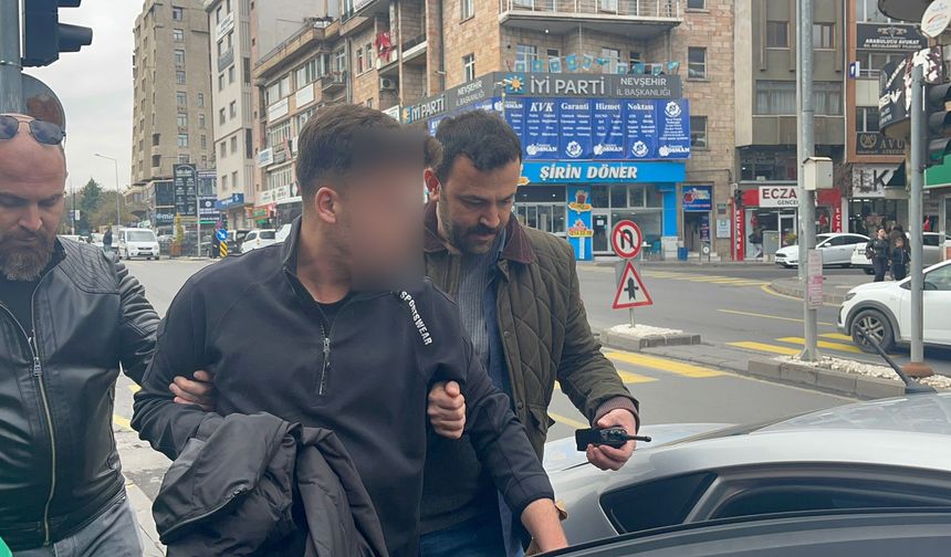 Nevşehir’de AVM’de silahla tehdit