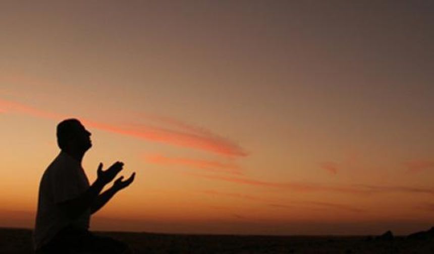 Cuma günü okunacak dualar