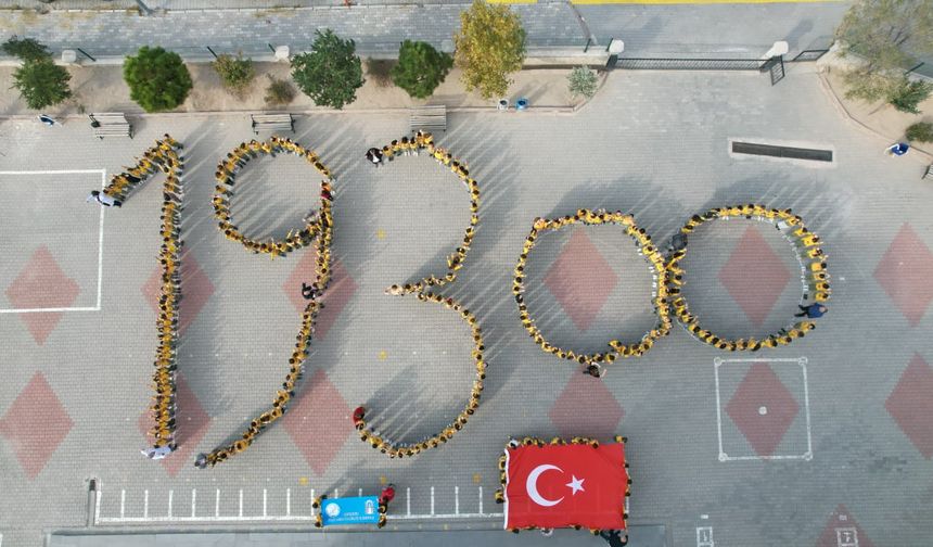 Nevşehir’de öğrencilerden duygulandıran koreografi (video)