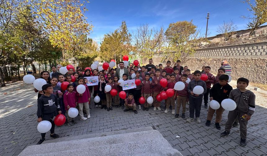 AK Partili gençlerden "81 Hayal, Bir Türkiye" etkinliği