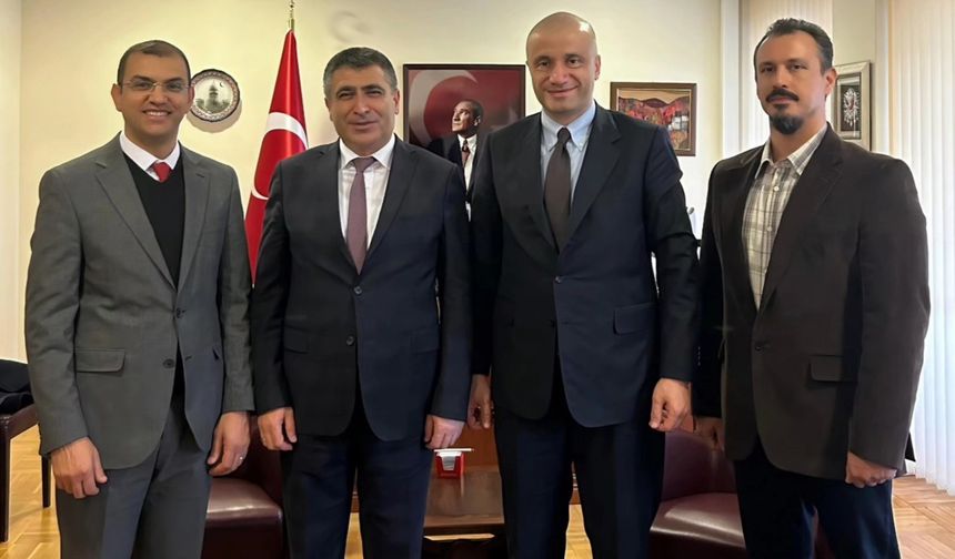 NEVÜ heyeti Başkonsolos Emre Manav ile görüştü