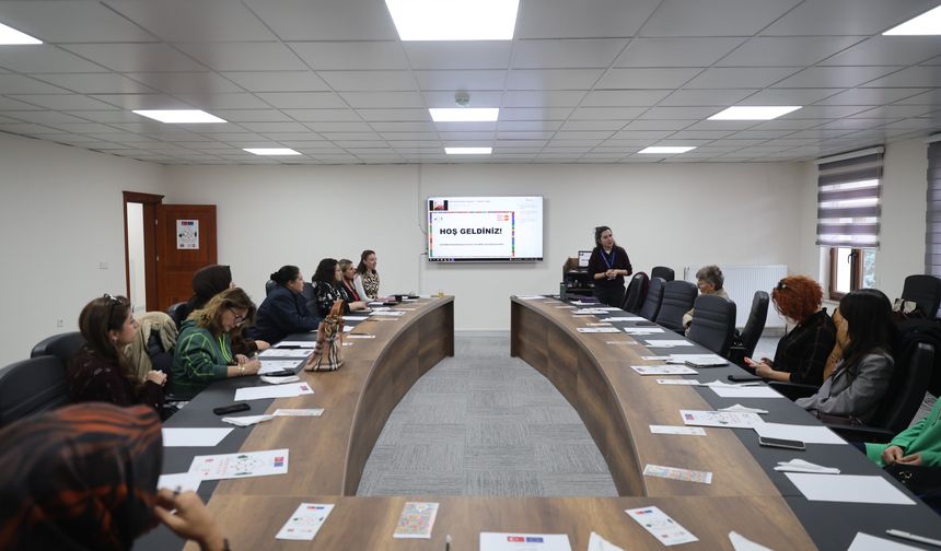 Belediye personeline KDK eğitimi verildi