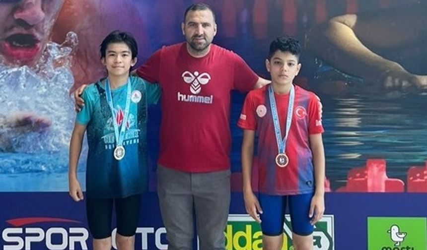 Nevşehirli yüzücülerden şampiyonada altın madalya