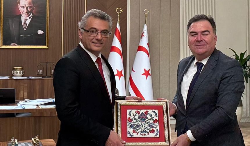 TÜRKSİT Başkanı Kurnaz’dan Cumhurbaşkanı Erhürman’a ziyaret