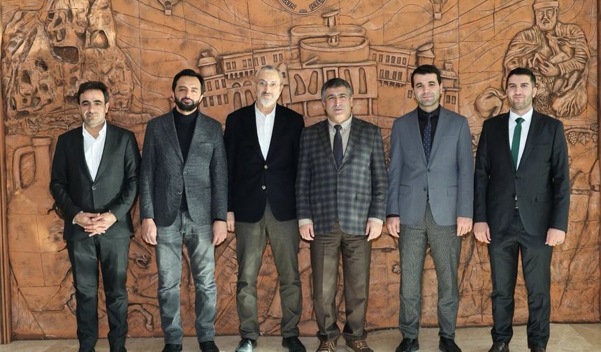 Cihannüma ve TARF’tan NEVÜ Rektörü Aktekin’e ziyaret