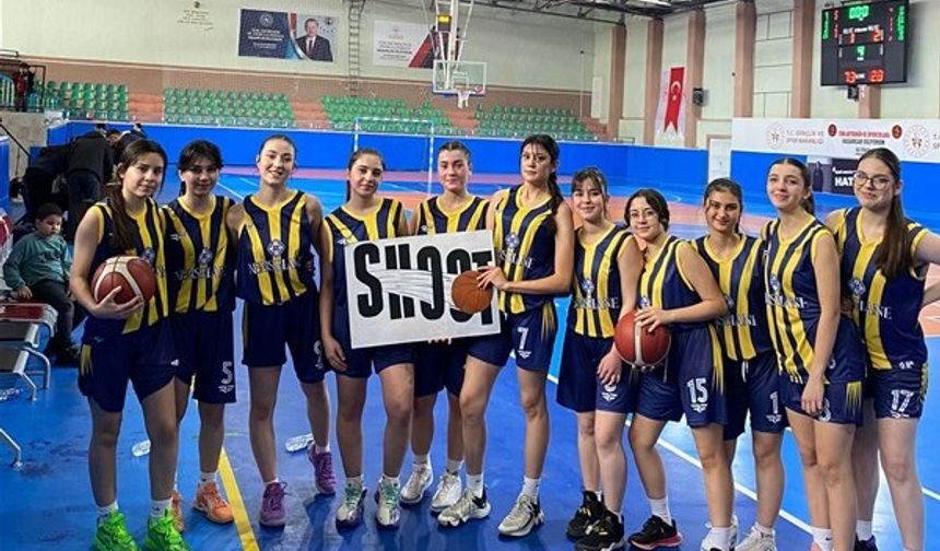 Basketbol il birinciliği müsabakaları nefes kesiyor