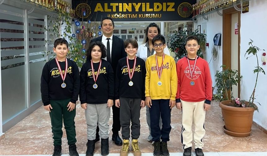 Nevşehirli öğrencilerden yapay zeka projesiyle büyük başarı