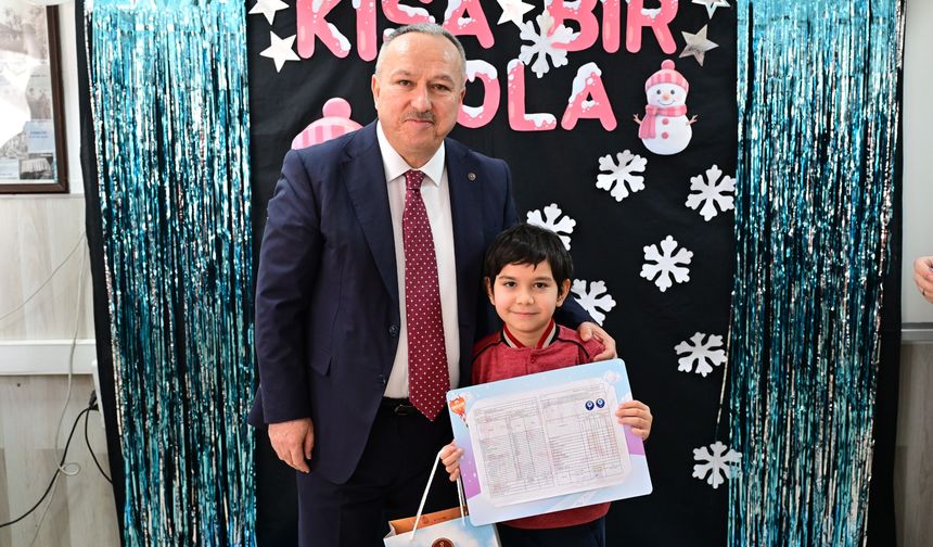 Nevşehir’de yaklaşık 48 bin öğrenci karne heyecanı yaşadı